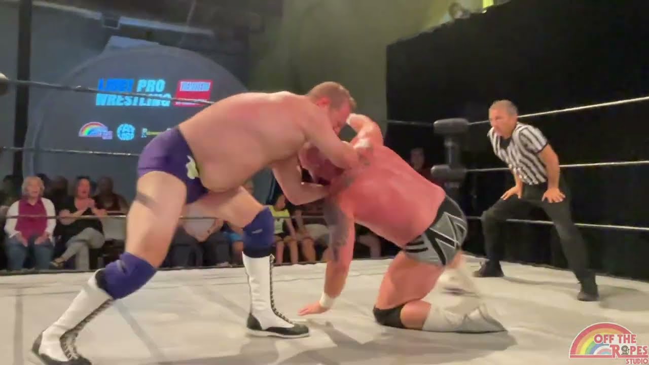 Matt Burns vs Troy Buchannan