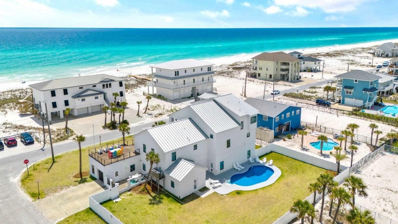 Experience Gulfside Luxury Living on Pensacola Beach