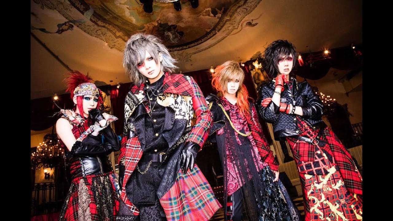 Royz V STAR Comment
