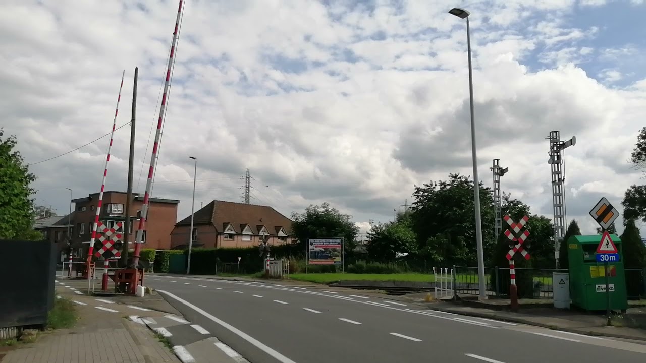 spoorwegovergang baasrode