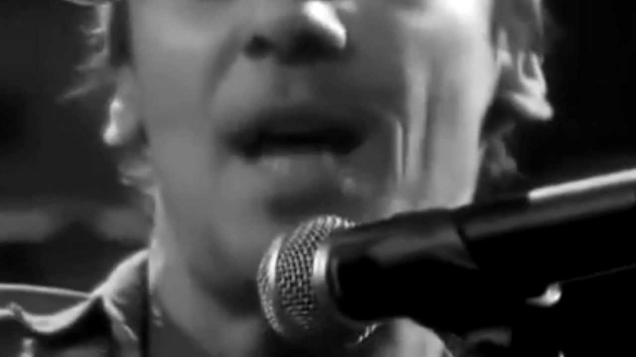 El Contragolpe - Manu Chao y Los Musicarios De La Calle Codols