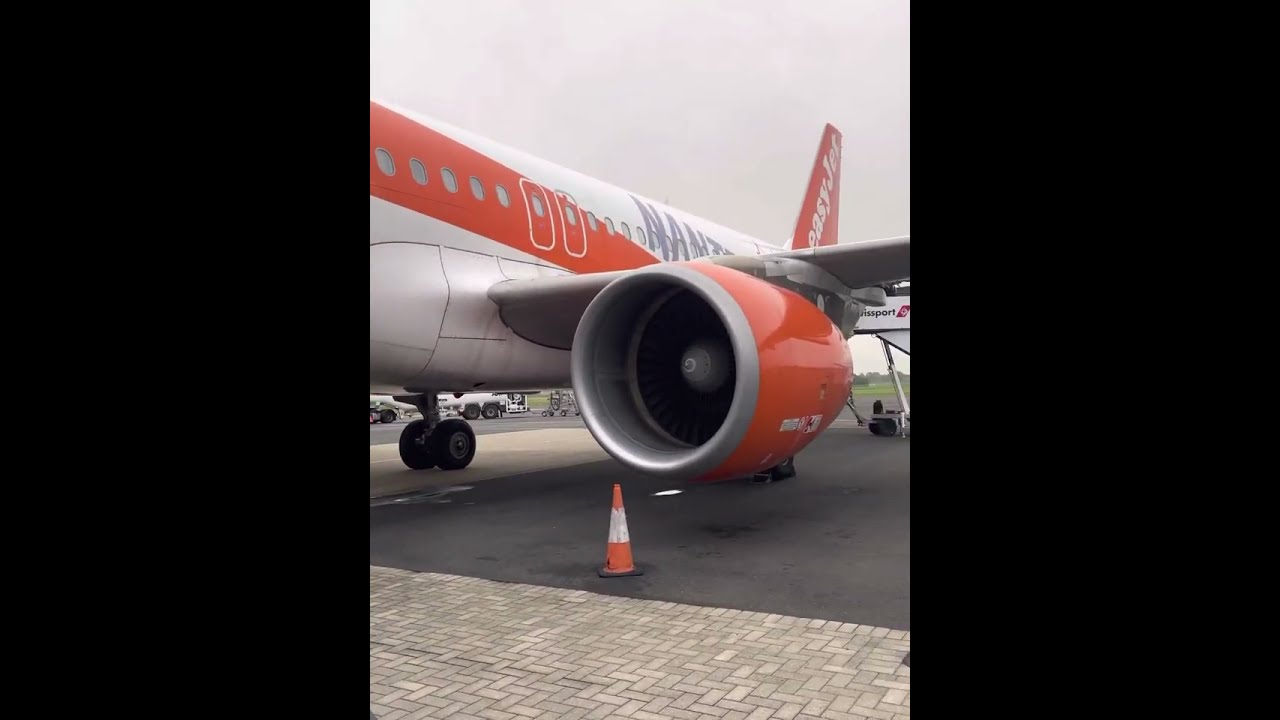 easyJet Airbus A320 | Full Flight | Belfast to Manchester EGAA/EGCC #belfastinternational #easyjet