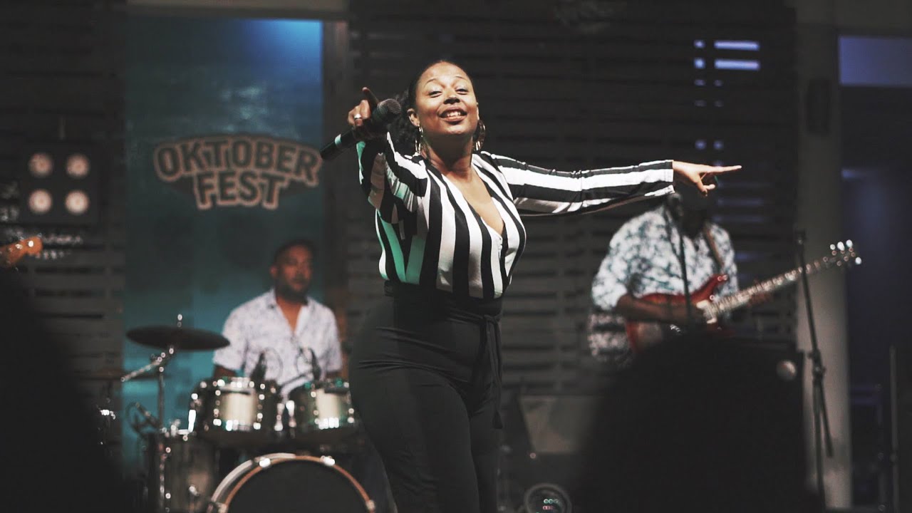 Linzy Bacbotte - Medley (live)