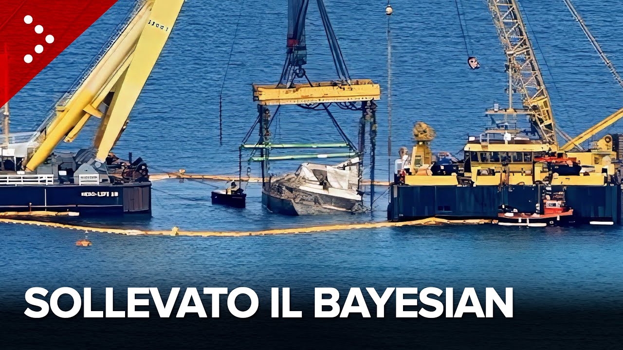 Naufragio Bayesian, il sollevamento dello yacht affondato davanti alla costa di Porticello