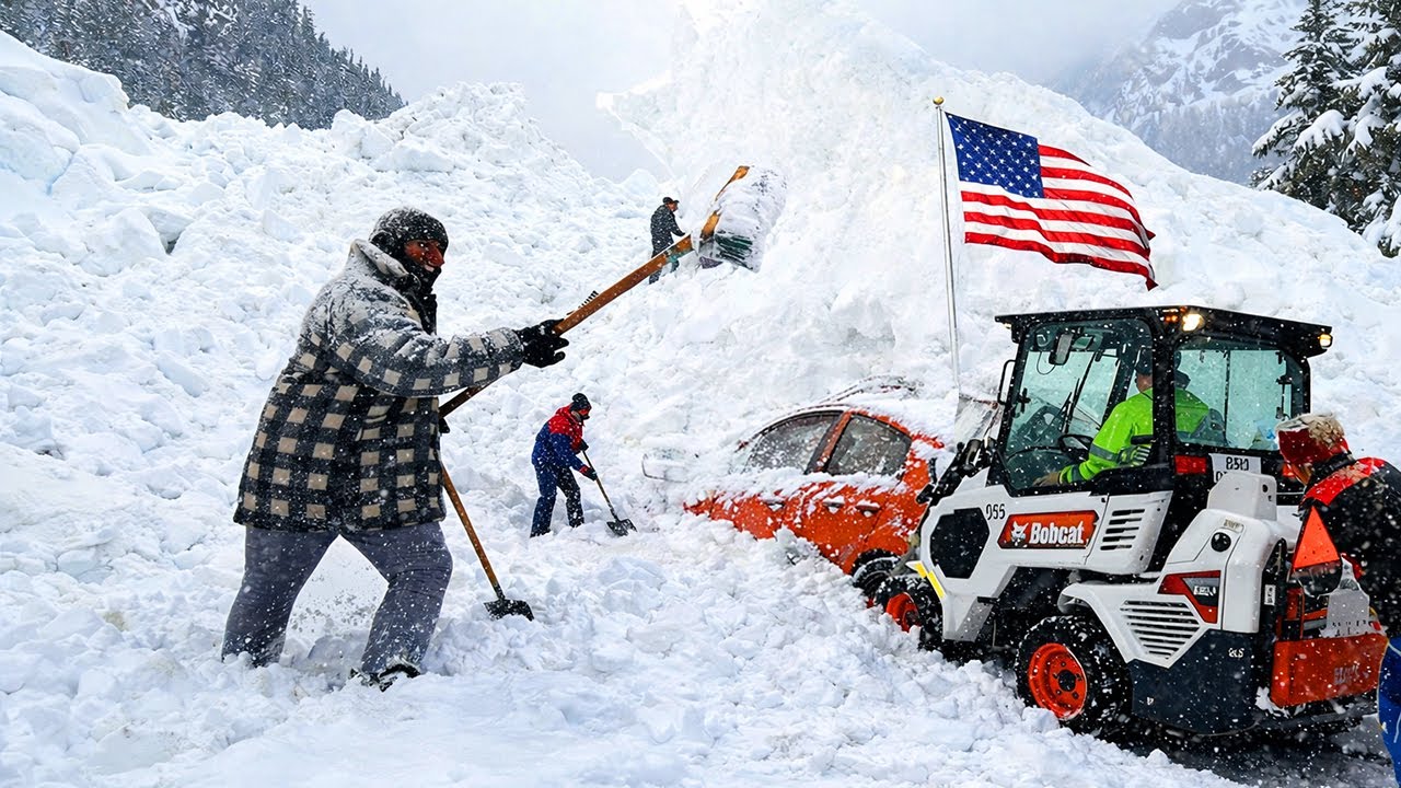 Alaska, USA Is Frozen !❄️ Historic Snowstorm Buries Homes Under Mountains of Snow in Juneau