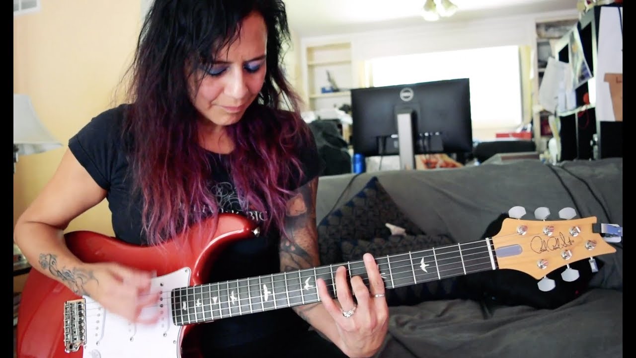 Prince - Kiss (Guitar play along w/backing track)