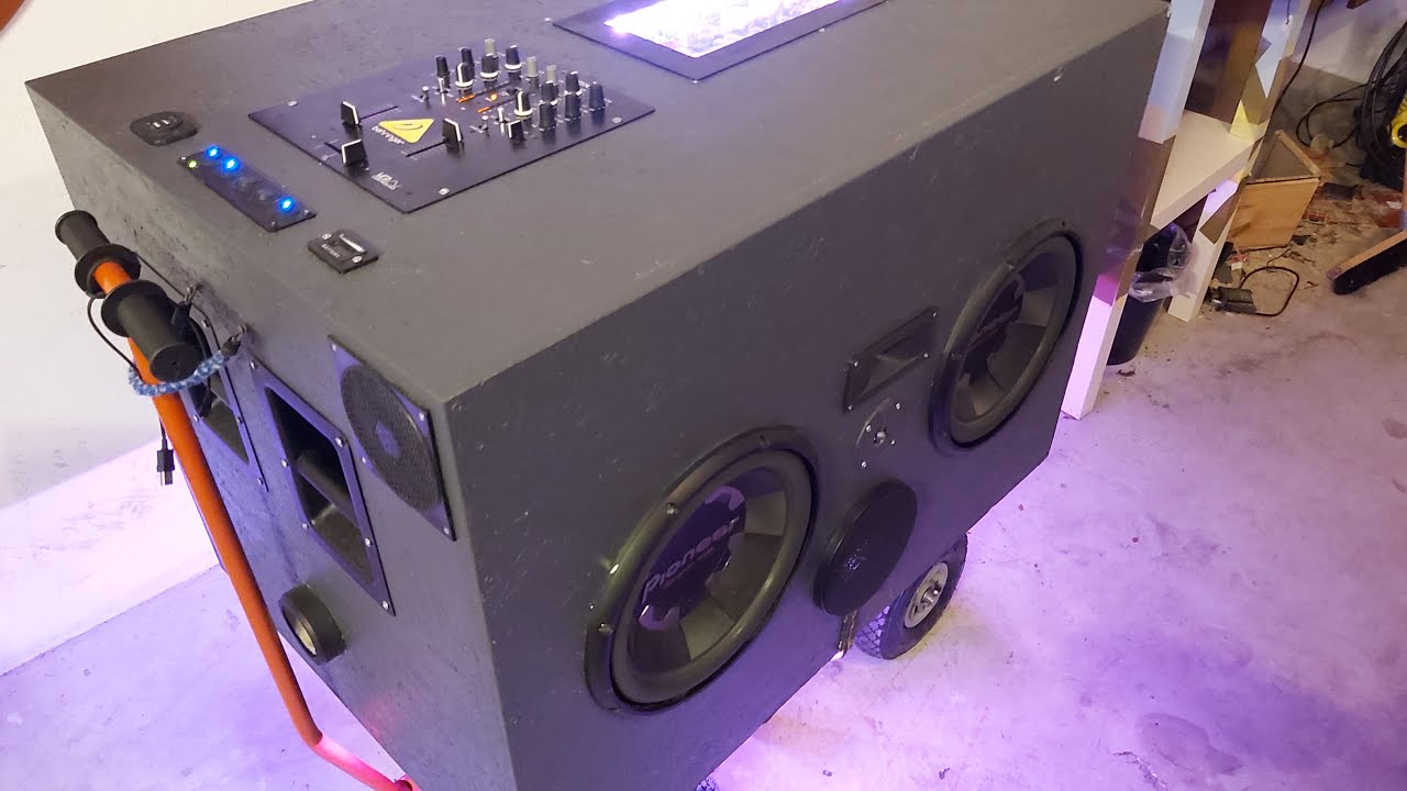Mega Boom Box Technik Video & PA Anlage Spoiler