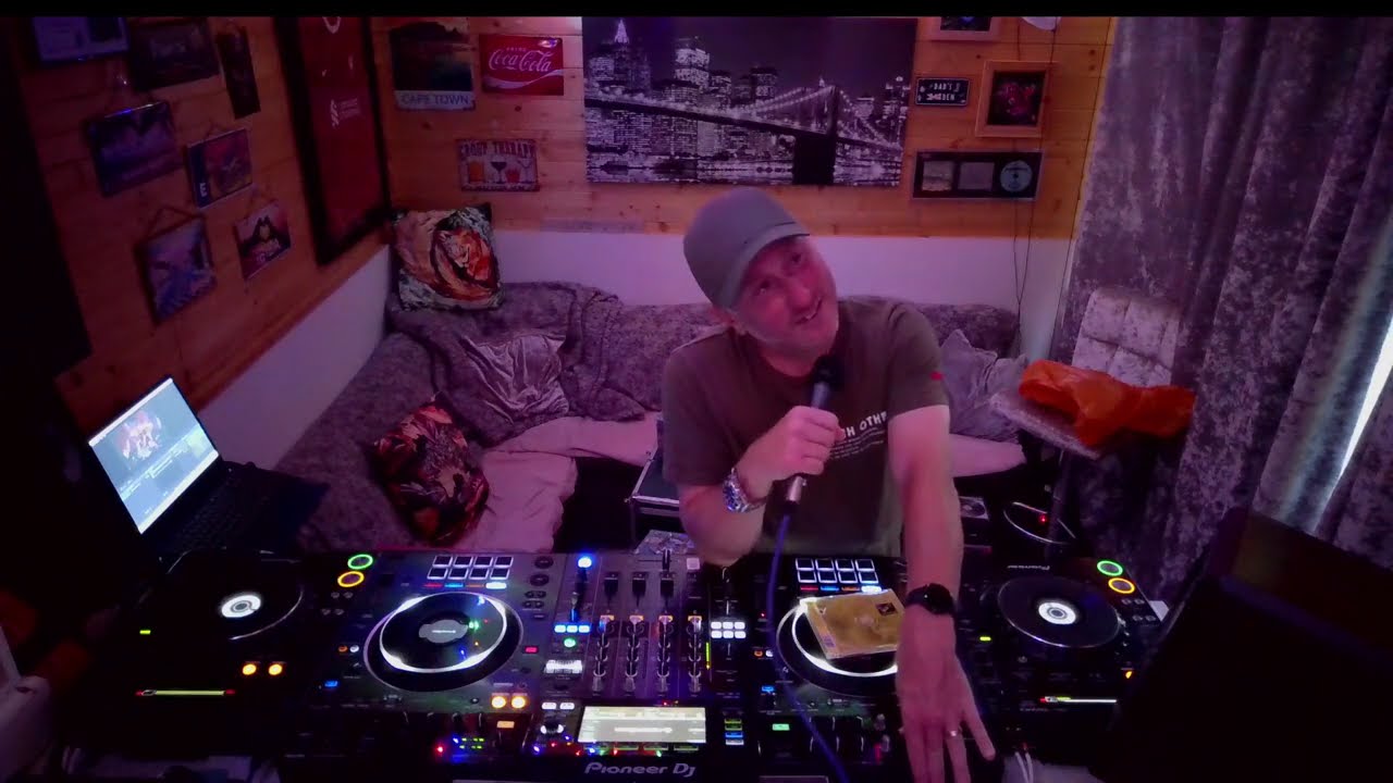 DJ Small Paul - Live Twitch Stream 31/08/25