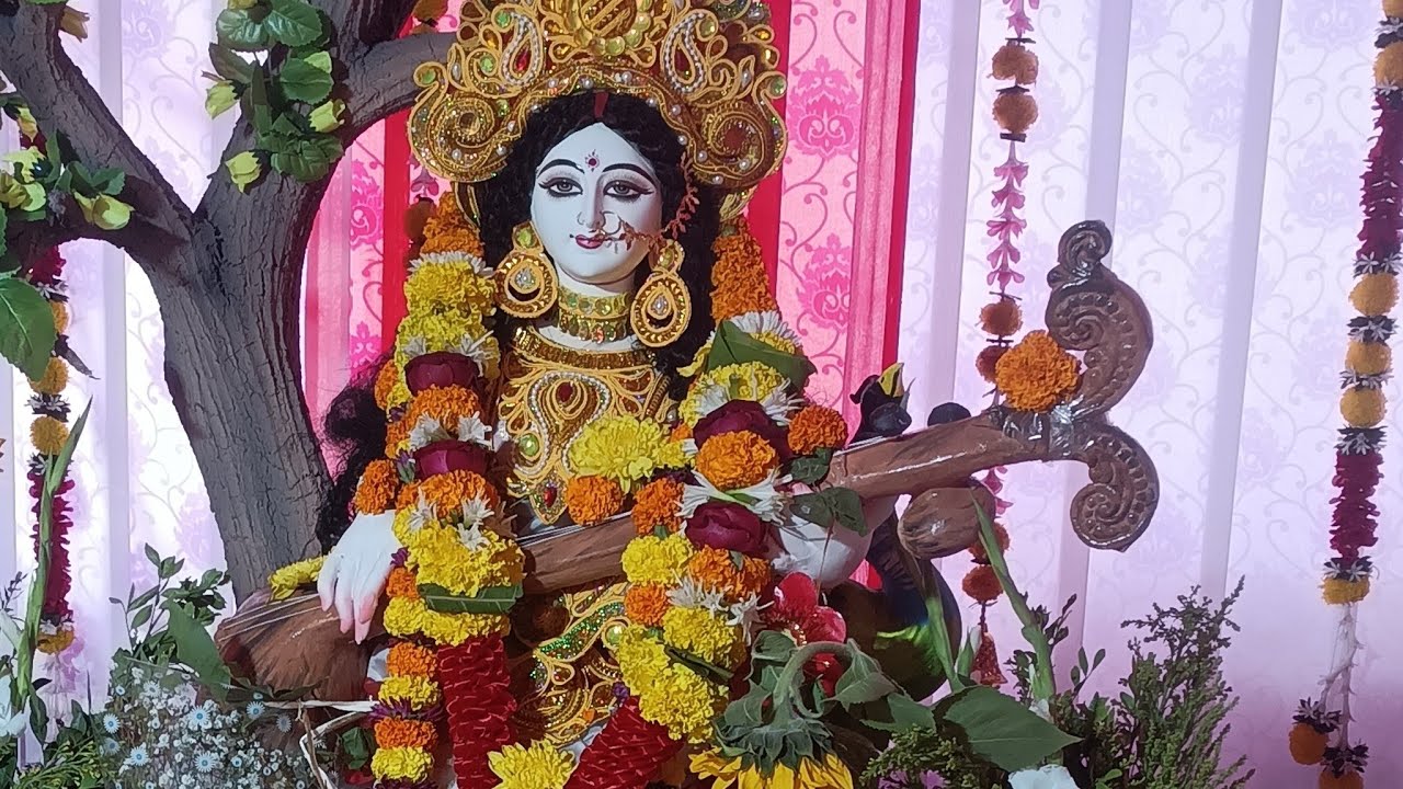 CHANDANA LIFESTYLE  is liv