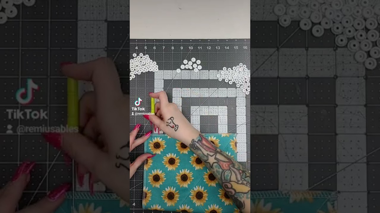 New sunflower 🌻  Nonpaper Towels! Matching unsponges too!