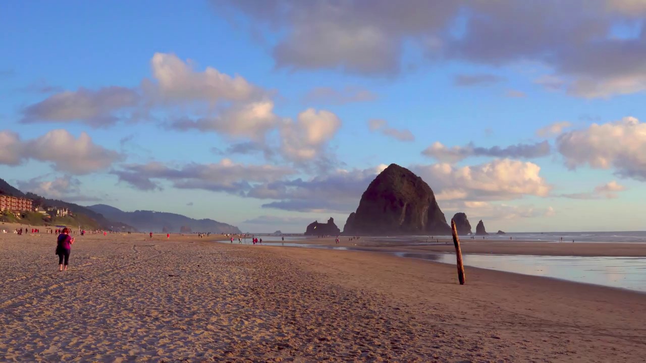 Real 4K HDR: Cannon Beach Oregon HDR UHD (Chromecast Ultra)