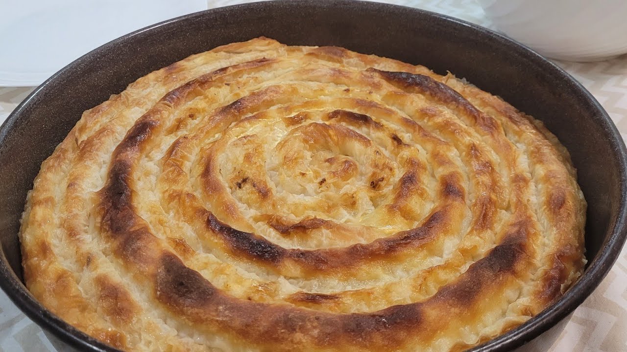Krompiruša zamjesi razvuci i peci