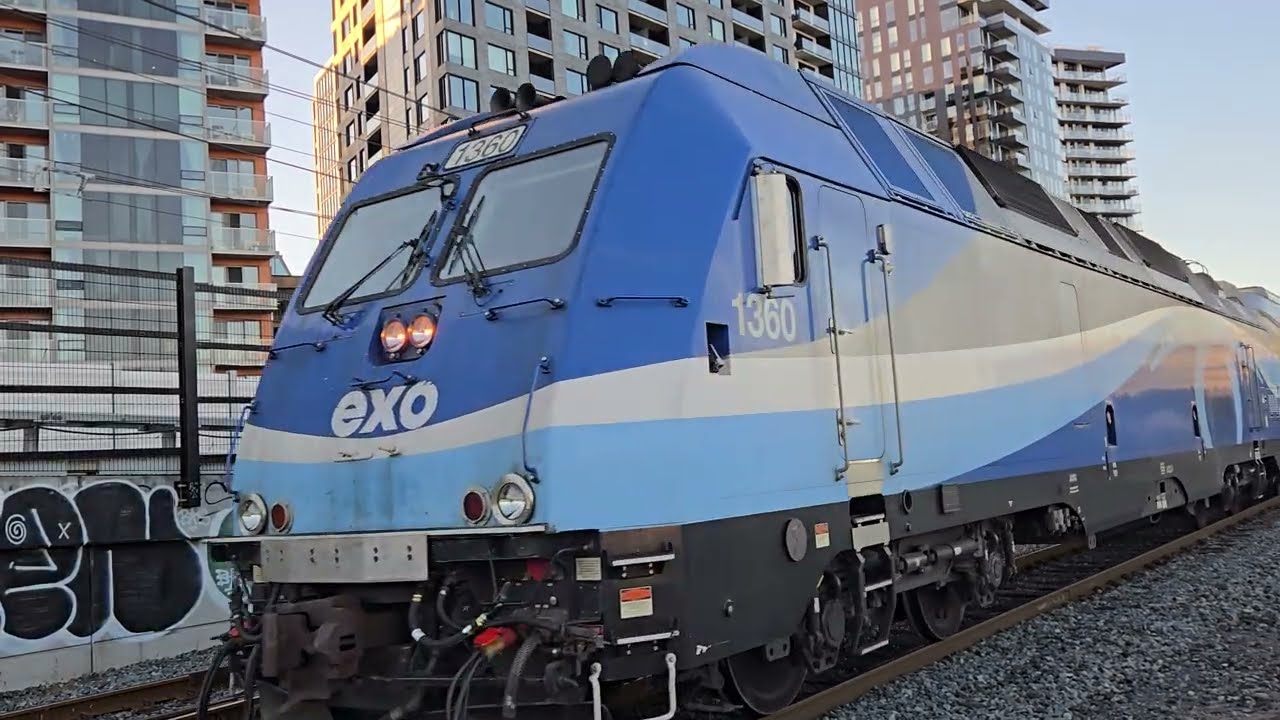  TRAINS Montreal REM and Via Rail Plus  EXO Commuter Action in Griffentown 