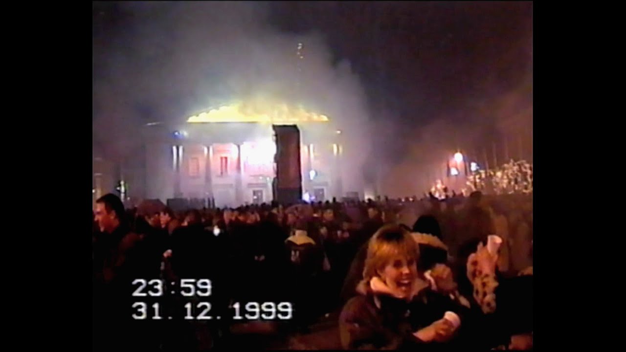 2000-ųjų metų sutikimas Vilniaus rotušės aikštėje