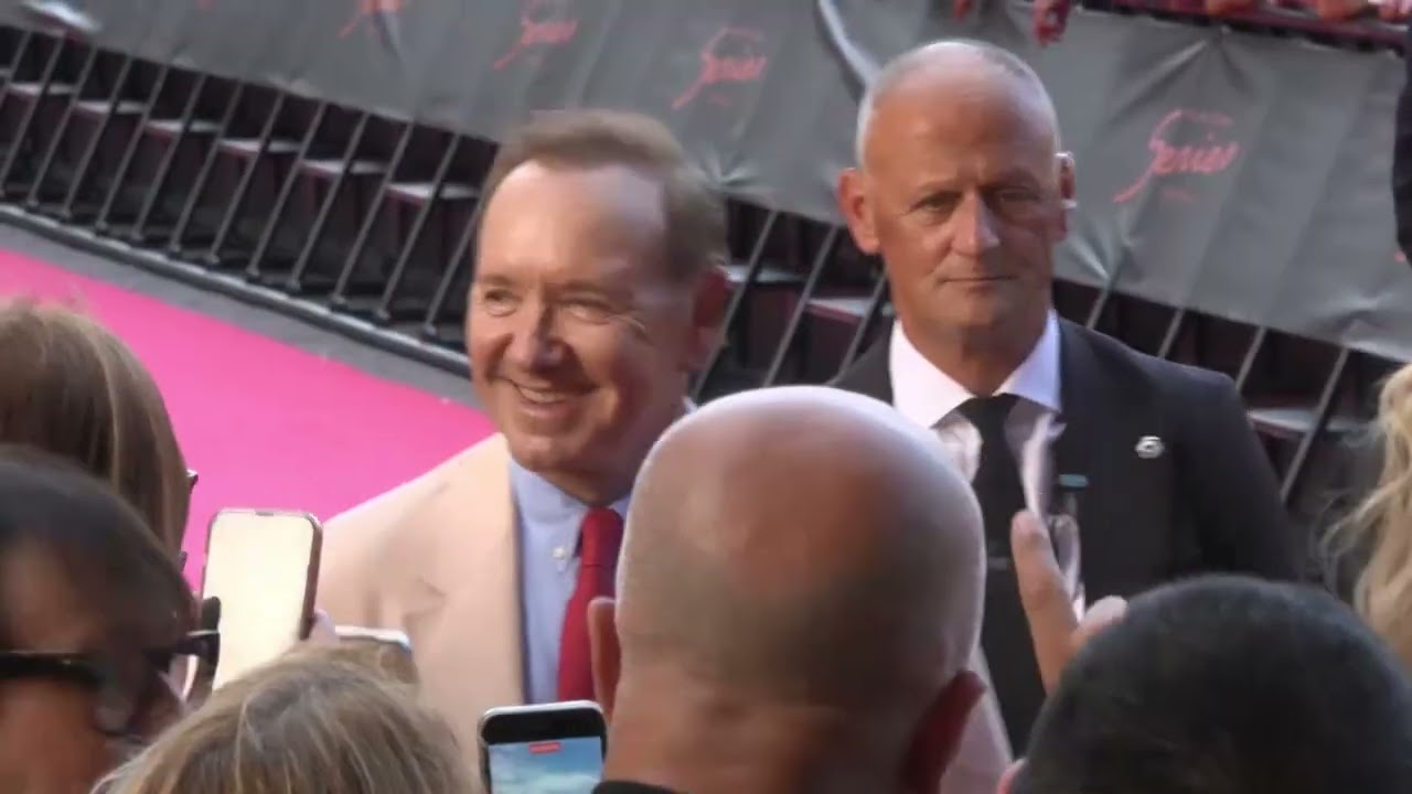 Kevin Spacey Returns to the Red Carpet | Italian Global Series Festival 2025