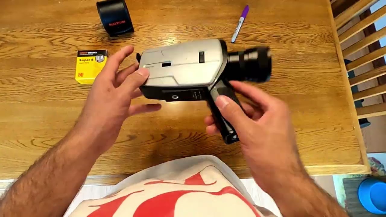 Loading kodak 200t super 8 film