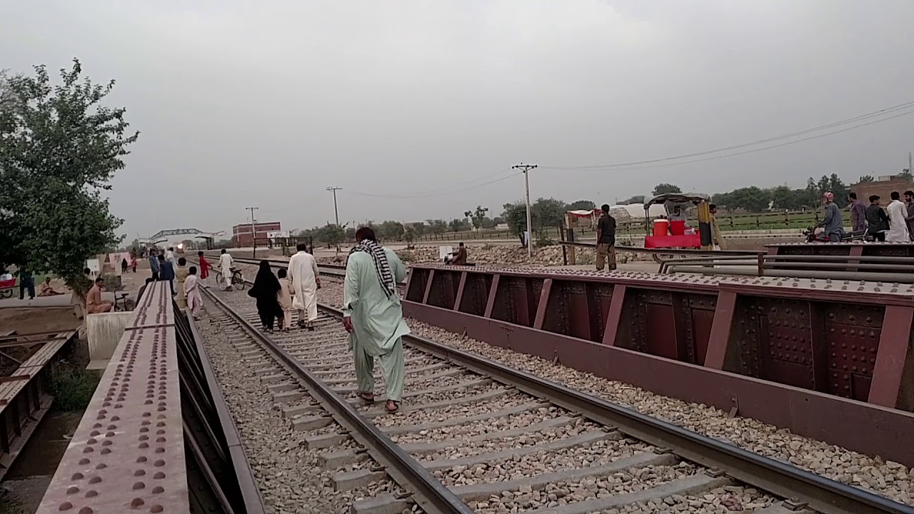 Fast Pakistan xpress entering Multan