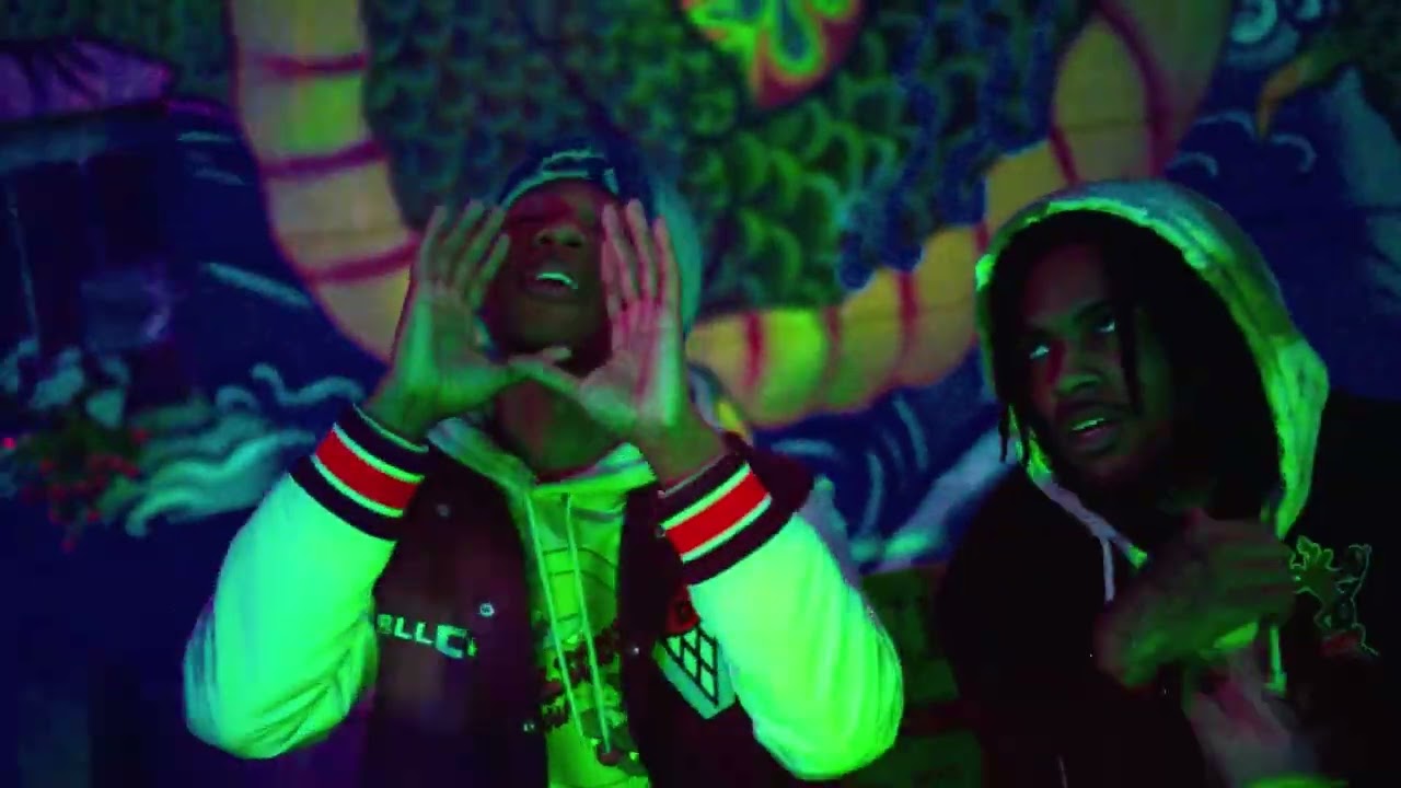 Simple Ft. D.M.W Marr (Directed By. Sketchywrld.)