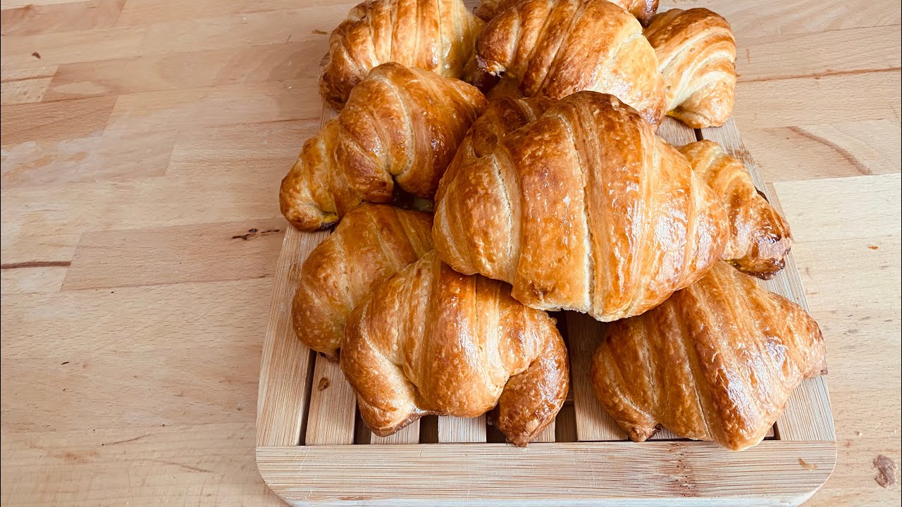كرواسون 🥐 بالخميرة البلدية croissants au levain naturel 💯😋