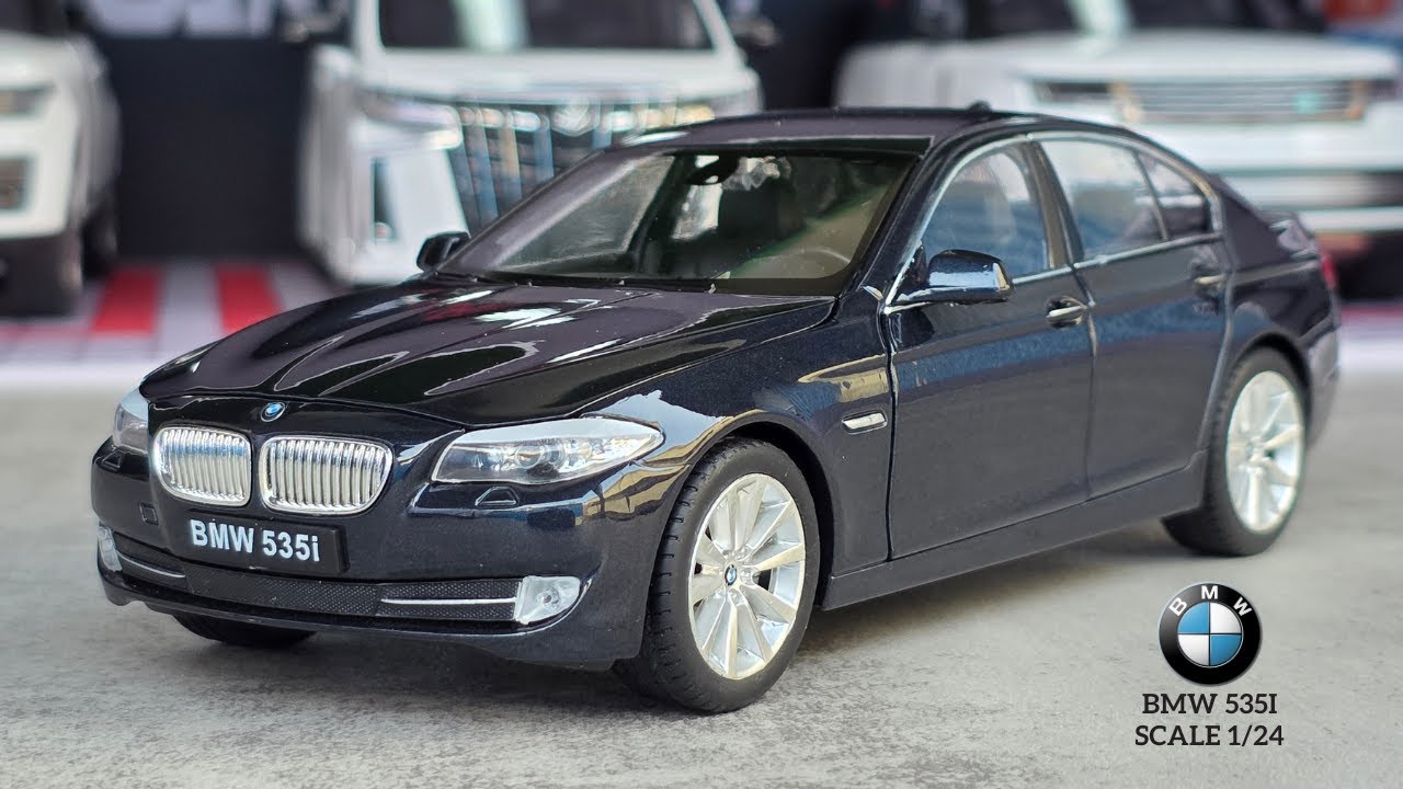 HD Miniature | BMW 535i Black 1/24 Scale Welly Diecast