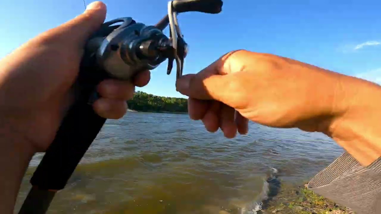 Striper Bass Denison dam NonstopEp1 #fishing #fish #fishingvideo #c&acirc;uc&aacute; #cauca#fishingvideo#outdoors
