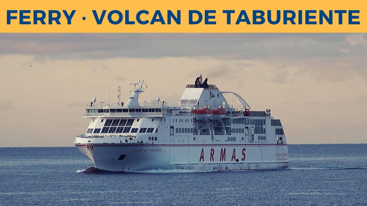 Arrival & departure of ferry VOLCAN DE TABURIENTE in Los Cristianos (Armas)