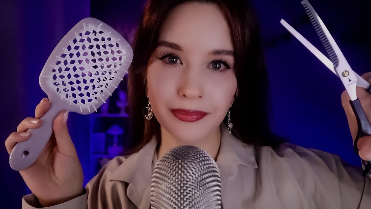 ASMR Странный Парикмахер сделает прическу тебе Combing cutting hair Hairdresser Role play