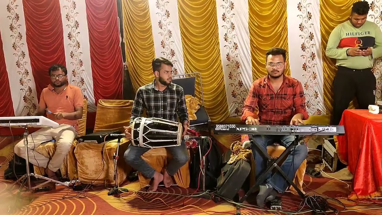 Milti h jindgi me mhobat kabhi kabhi. मिलती है जिंदगी मे महोबत कभी कभी/Shubham Musical group.