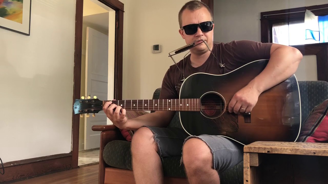 Thomas Kivi covers Bob Dylan “With God on Our Side”