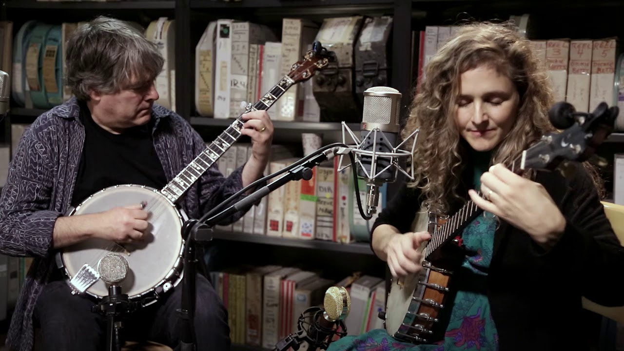 Bela Fleck & Abigail Washburn - Sally in the Garden Medley - 12/7/2017