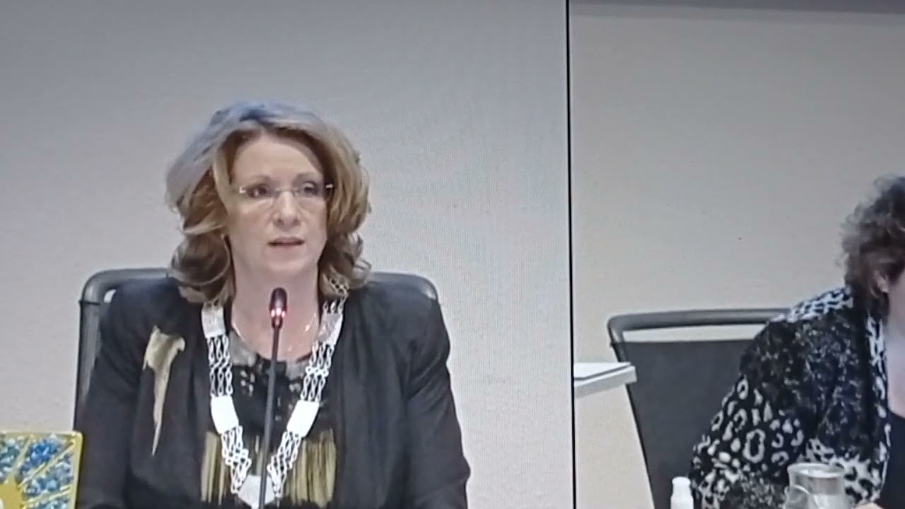 LHBTQI+-jongeren in de kou