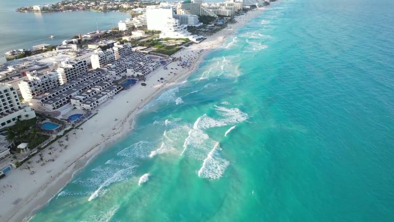 4K Free Stock Footage &ndash; Beach in Mexico (Cancun) | No Copyright Beach Video