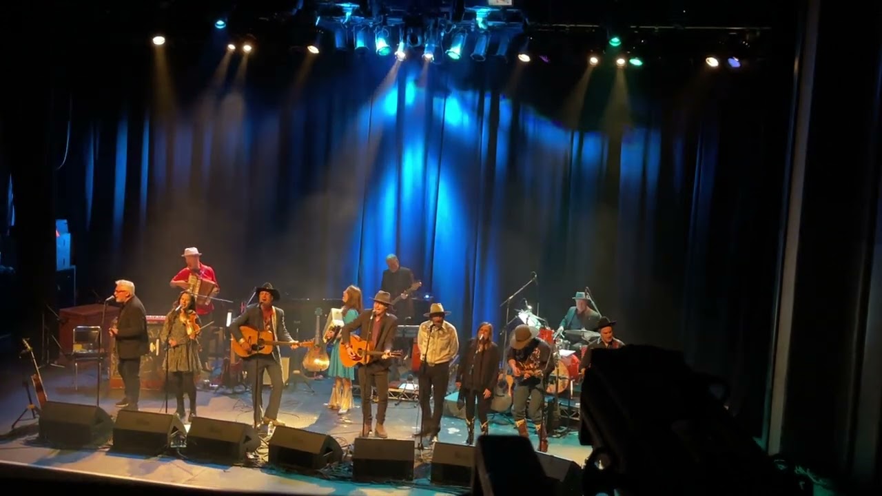 Barney Bentall & the Cariboo Express - Not Just a Train (Spirit of the West cover)