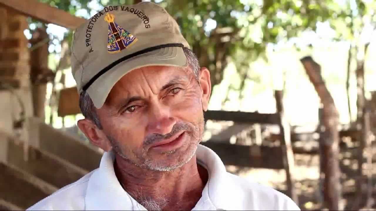 Conheça a história de Agrimald Martins, beneficiado do projeto Balde Cheio