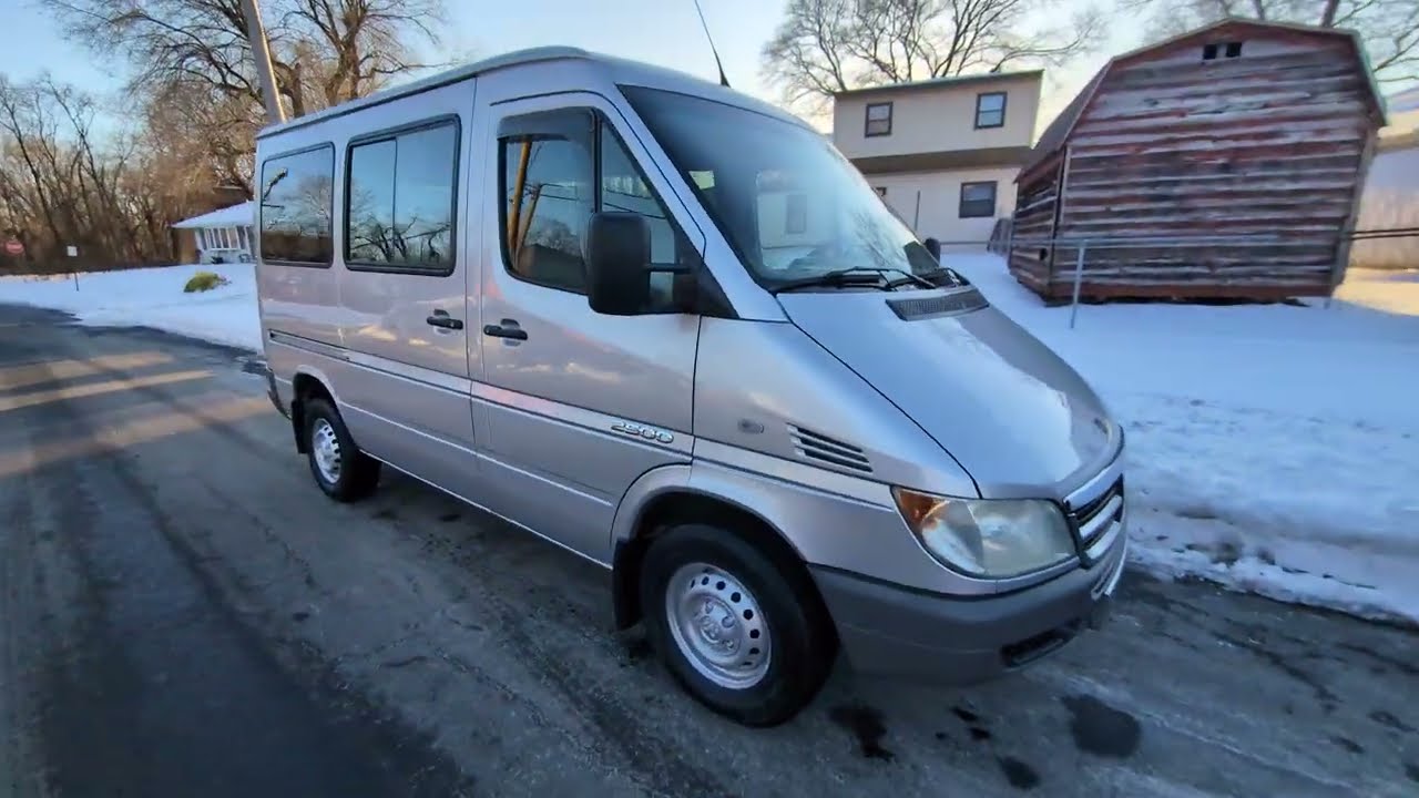 4K Review  2004 Dodge Sptrinter 2500 8 Passenger Van Virtual Test-Drive & Walk-around