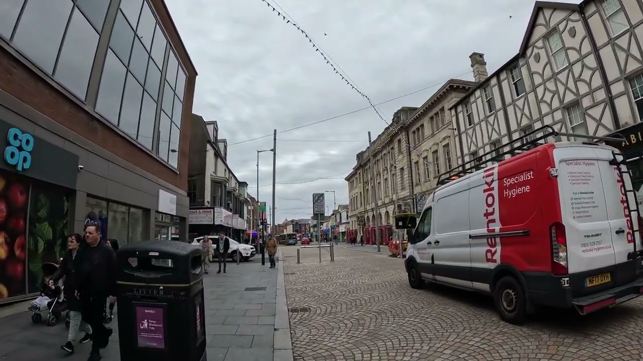 Blackpool Queens street & Blackpool Town Centre /Alleyways