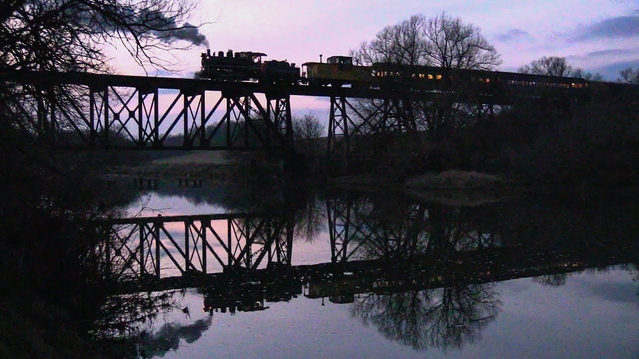 POLAR EXPRESS! WCR 09 at St. Jacob’s (02DEC2017)