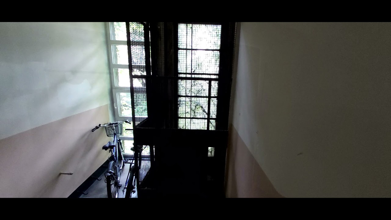 Śladami klasyki odc. 1 Nieczynna przedwojenna winda w okratowanym szybie | Krak&oacute;w ul. Starowiślna 86