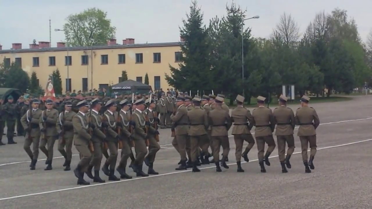 Musztra paradna KRWL Białobrzegi