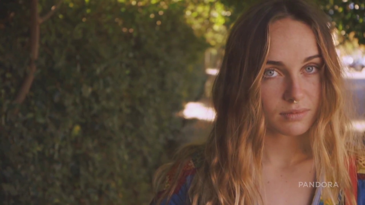 BØRNS & Zella Day for Pandora | Russian Subtitles