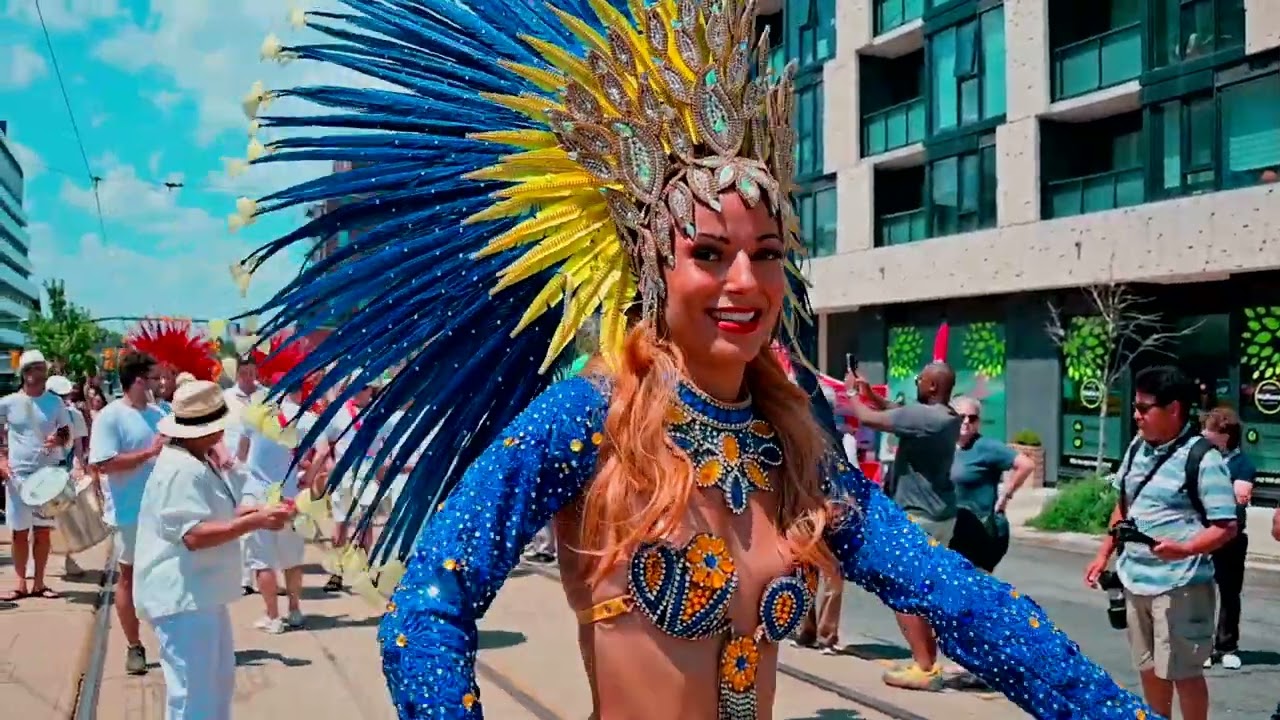PARADE 2025