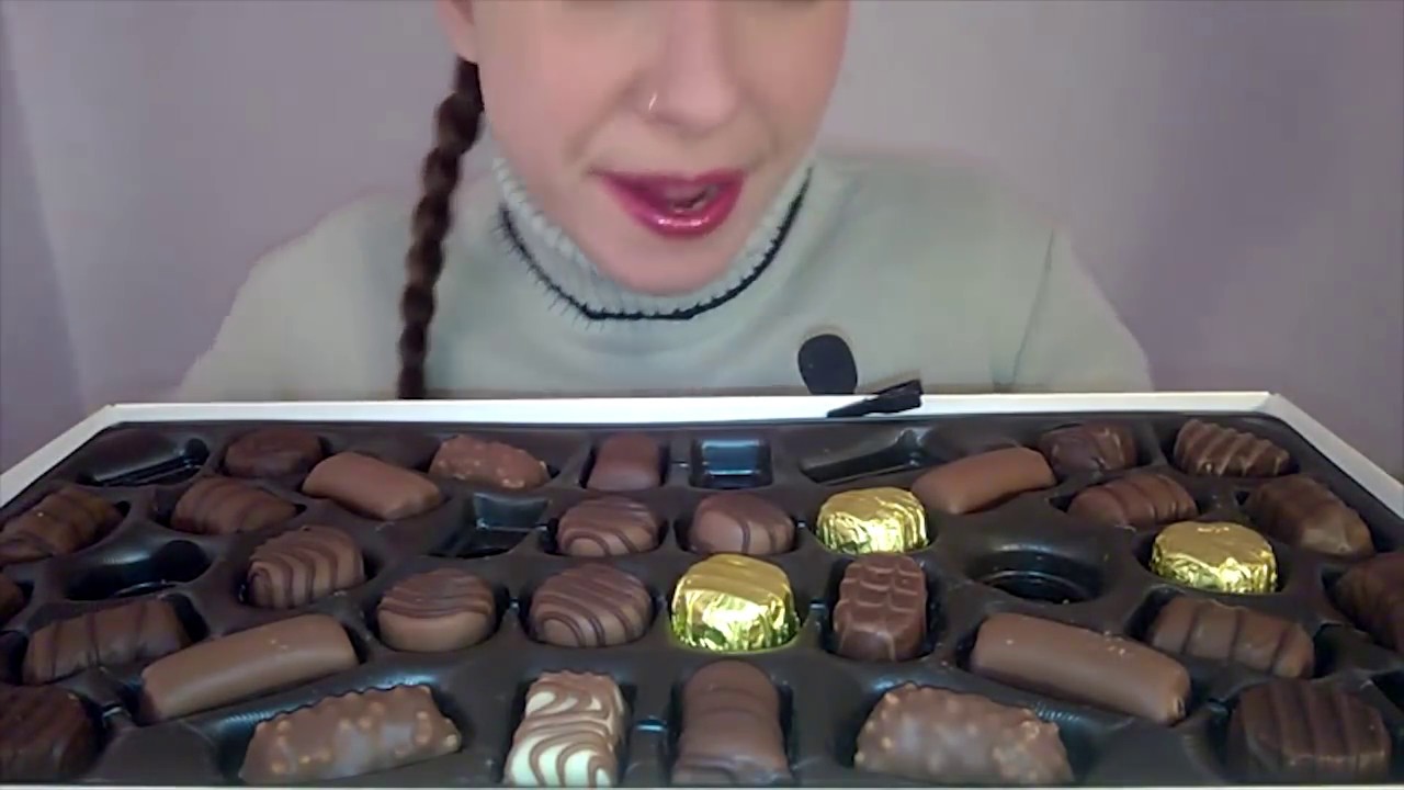 ASMR eating Dessert: Big Chocolate Praline Assortment (WHISPERING)