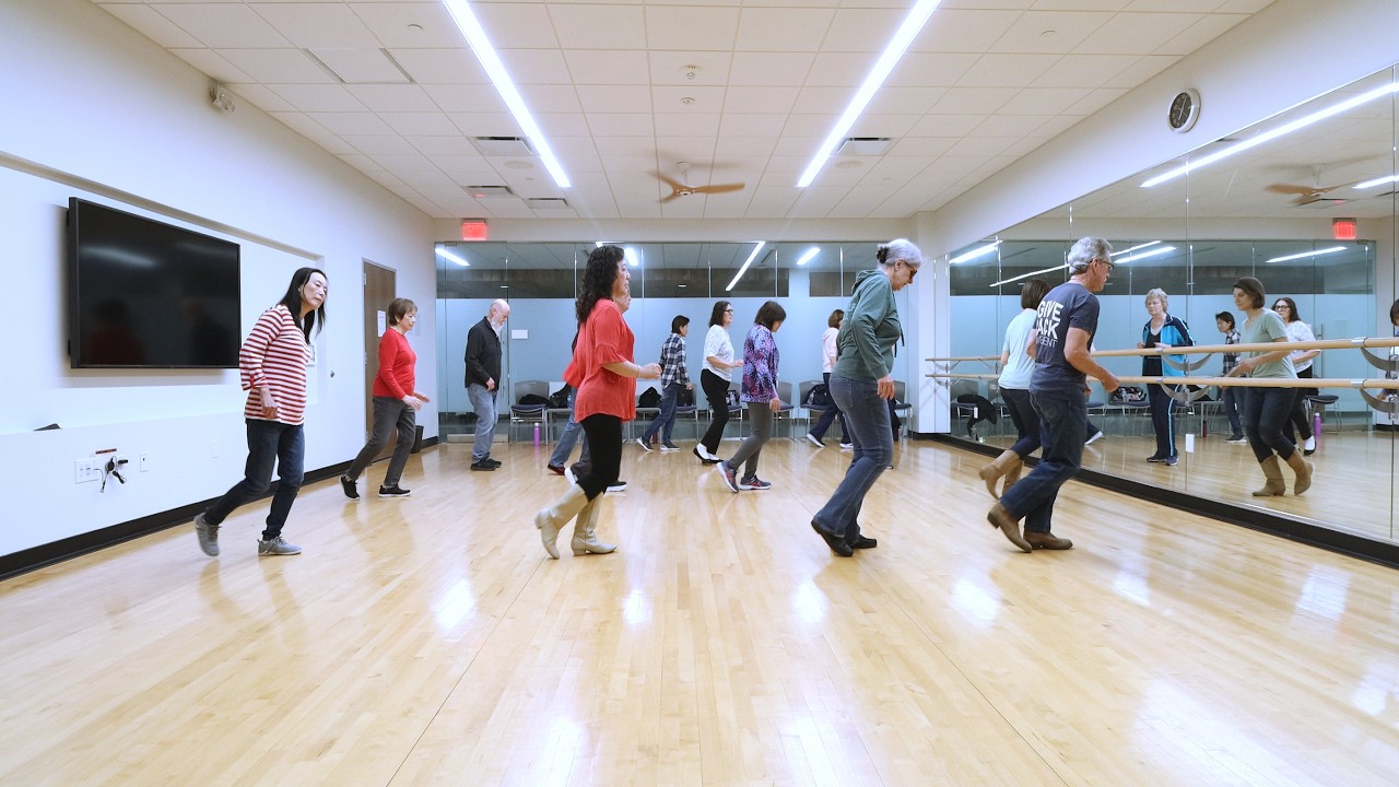 Stomp 2, 3, 4 AB - Line Dance (Dance & Teach)