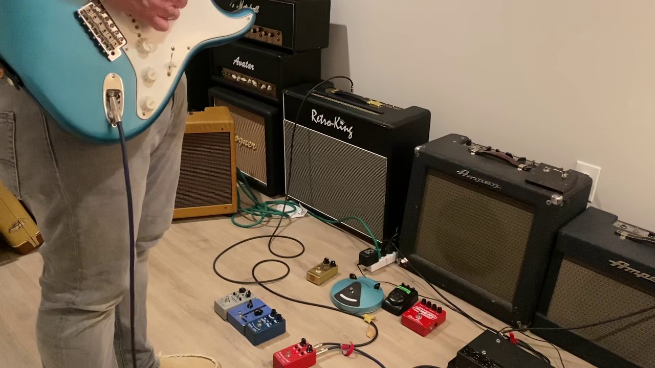 Chase Tone Red Velvet Fuzz
