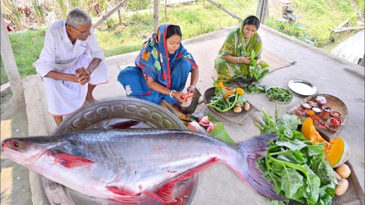 আজ 3 কেজি ওজনের পাঙ্গাস মাছ কেটে রান্না করলাম সাথে সবার প্রিয় পুঁই শাকের ঘন্ট ||big fish cutting