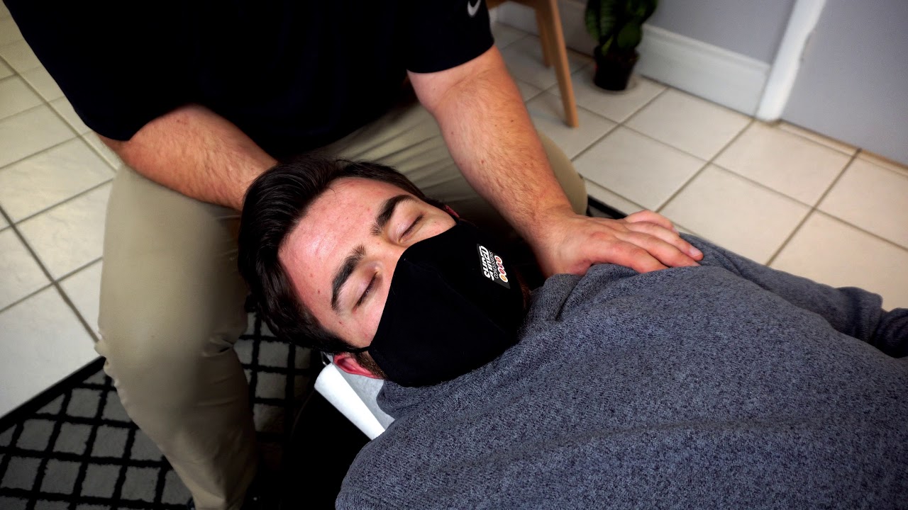 INTENSE CRACKS During Chiroprcatic Adjustment for National Champion Football Defensive Back