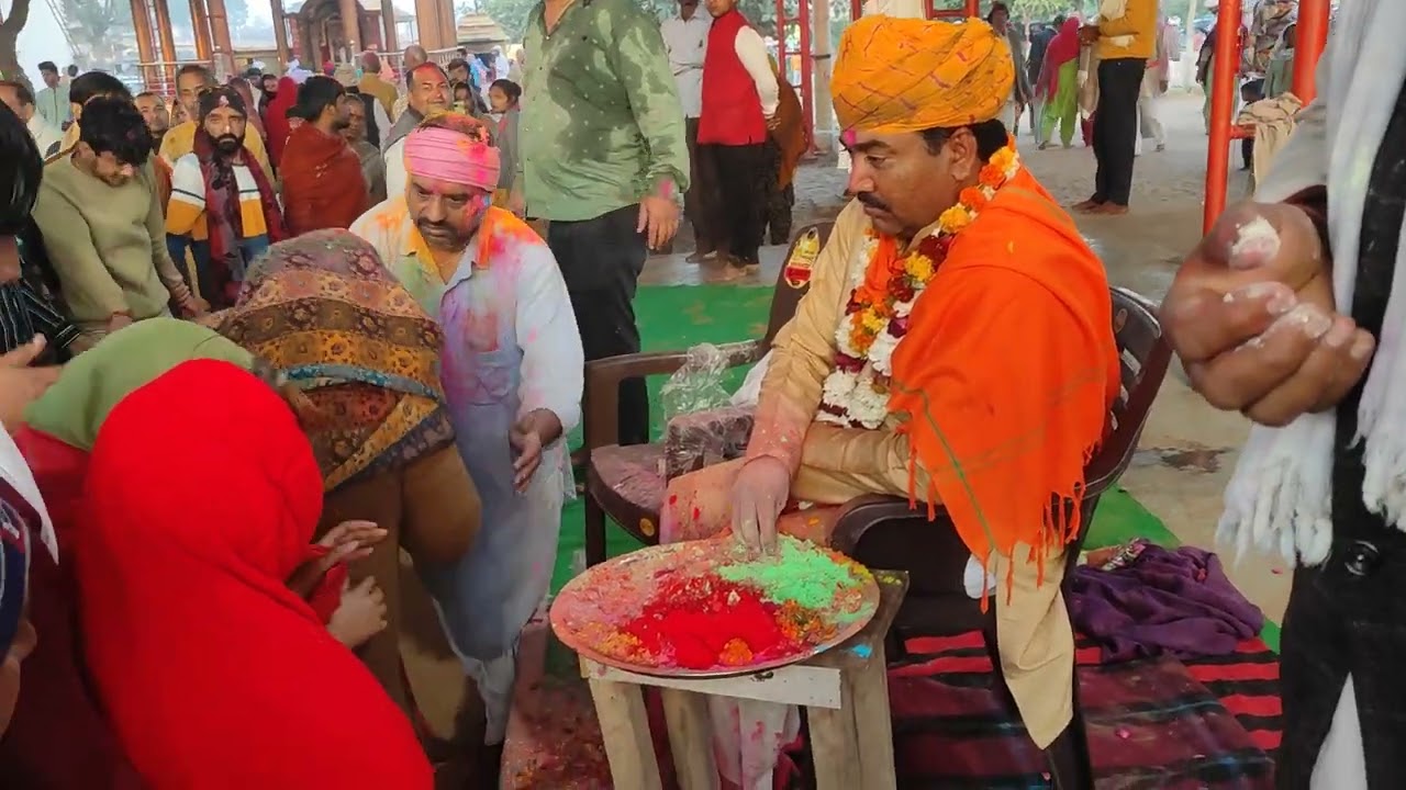 holi ka aashirwad guruji ke duwara