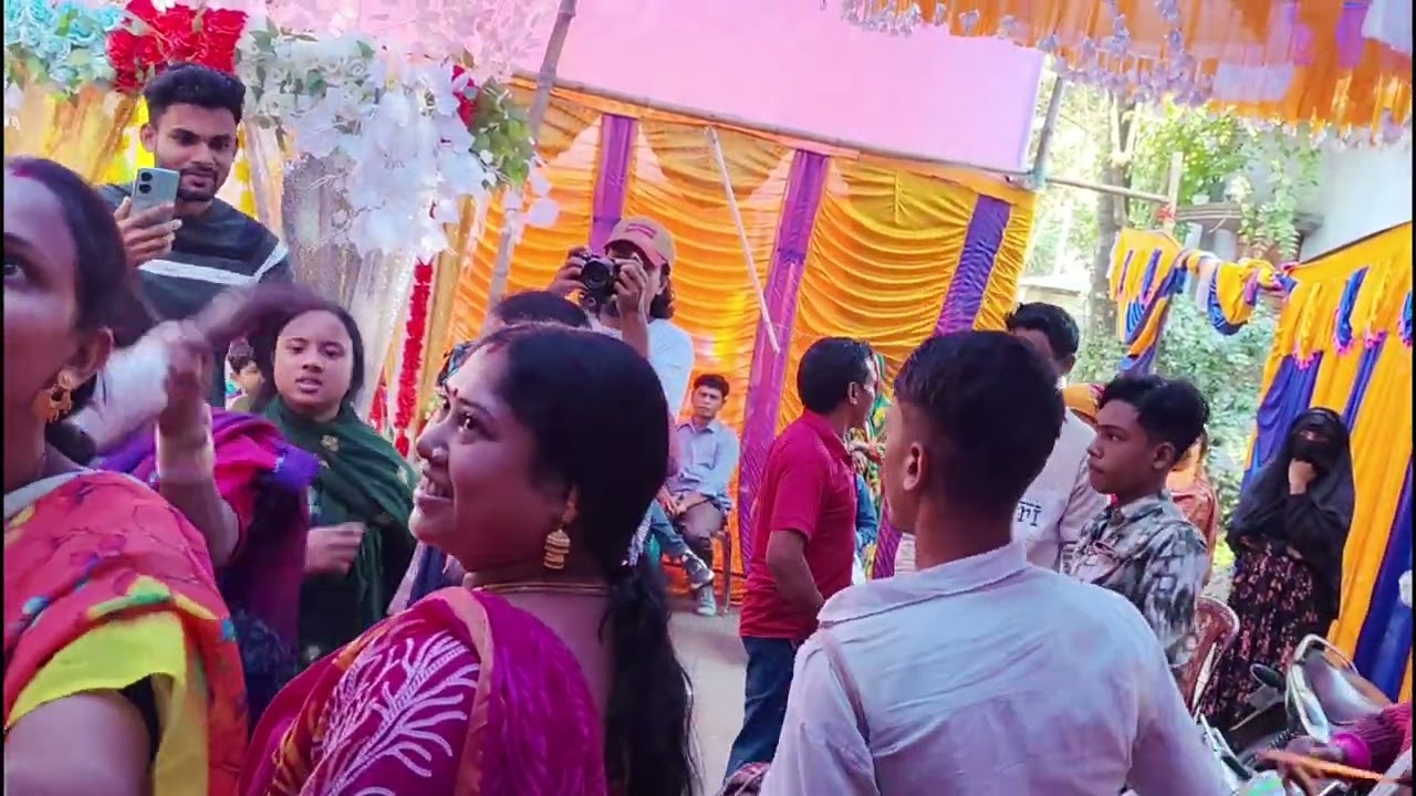 বাংলাদেশের মেয়ে ( বিয়ের বাজনা ২০২৬)  বিয়ে বাড়ির উরাধুরা নাচ। না দেখলে মিস। ব্যান্ড পার্টি বাজনা 