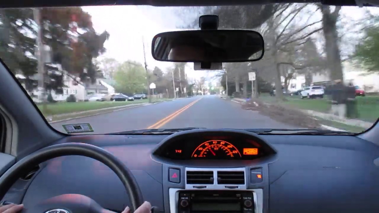 Driving My 2010 Toyota Yaris To The Grocery Store (200 Subscriber Special)