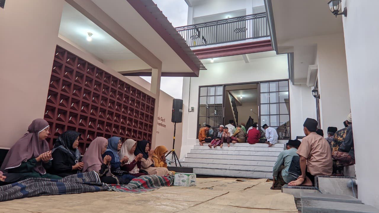 Ngaji Rutin Ahad Pagi & Doa Bersama Tasyakuran Pembukaan Ribath Ayat Kursi Pesantren Minhajul Falah